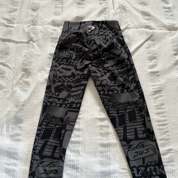 Gymshark Leggings - Picture 3 of 3